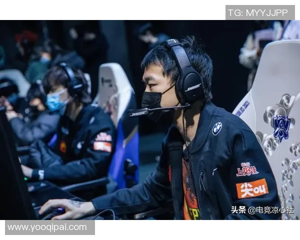 精英赛中FPX的比赛经验与表现分析及其对未来的影响 精英赛中FPX的比赛经验与表现分析及其对未来的影响